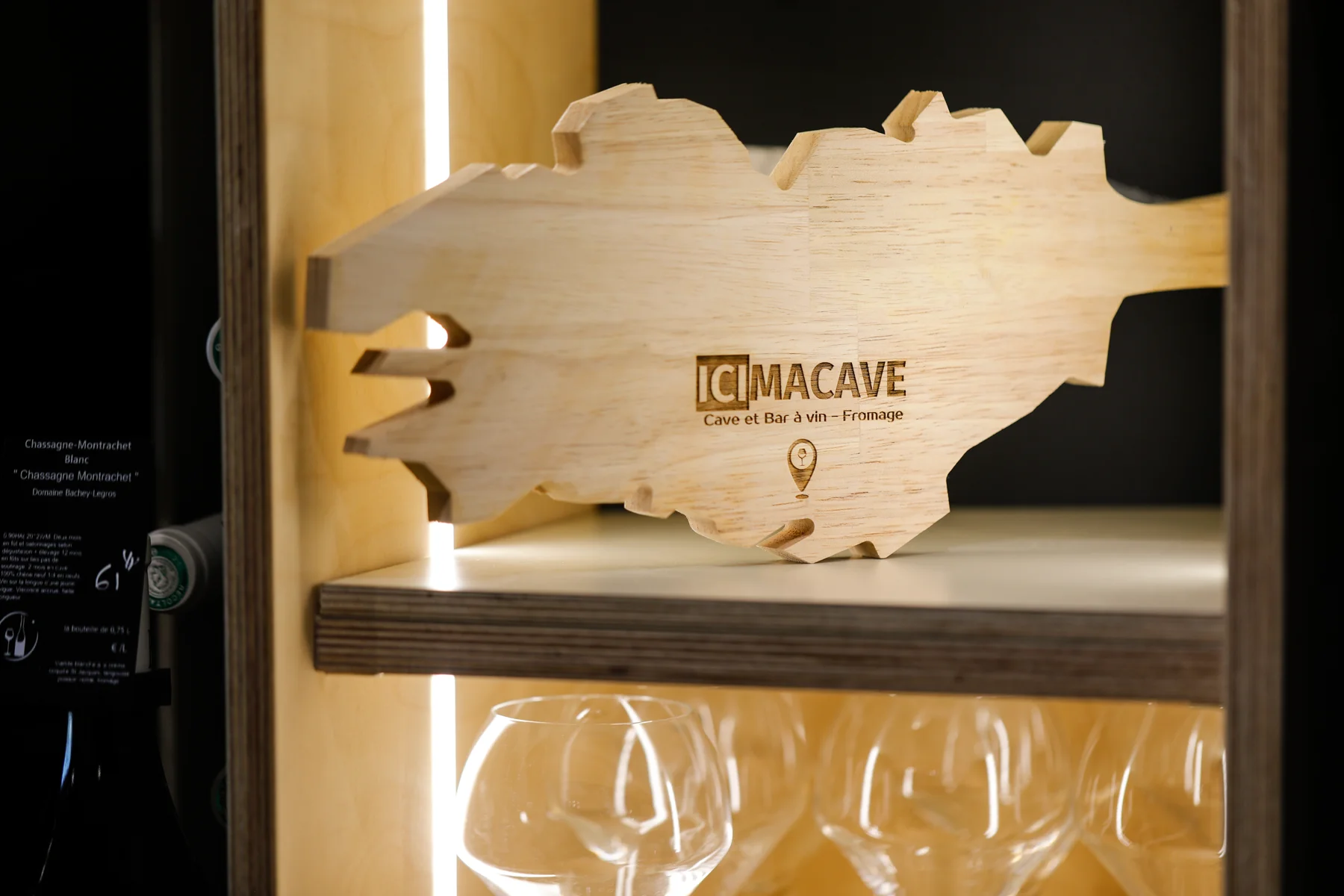 objet en bois personnalisé, découvrez notre gamme de planches apéro